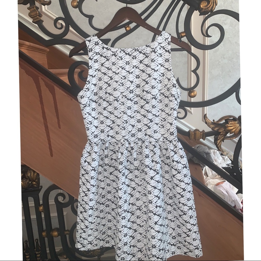 AQUA dress black and white size M